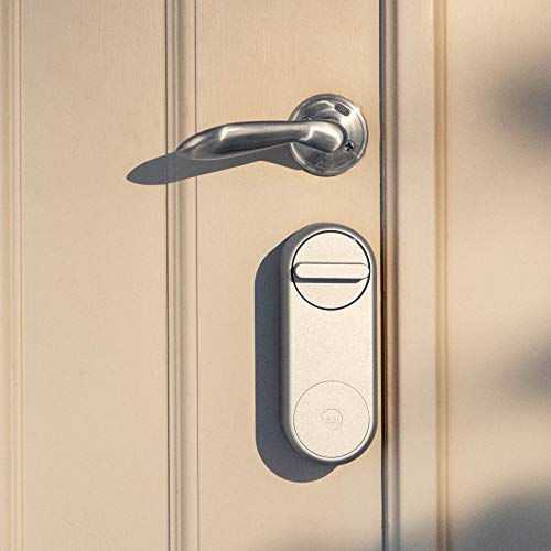 Yale Linus Smart Lock - Silver: Keyless & Secure