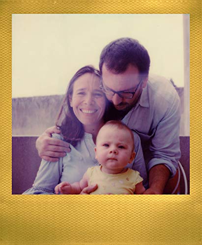 Polaroid Now Black Camera + Golden Moments Film Bundle