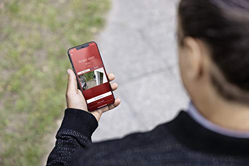 Bosch Smart Home Outdoor Camera with Integrated Light