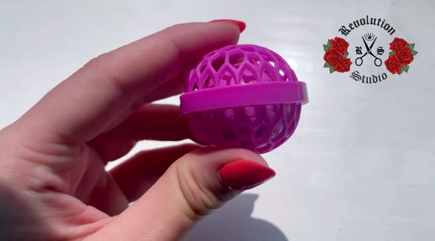 Revolution Studio Cleaning Ball: Smart Pink Dust Sucker