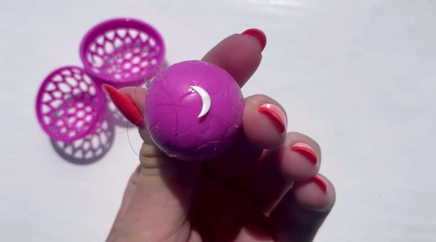 Revolution Studio Cleaning Ball: Smart Pink Dust Sucker