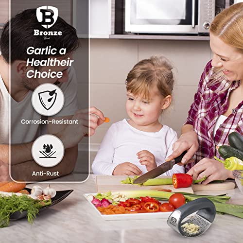 Bronze® Garlic Press Rocker Set: Simplify Cooking!