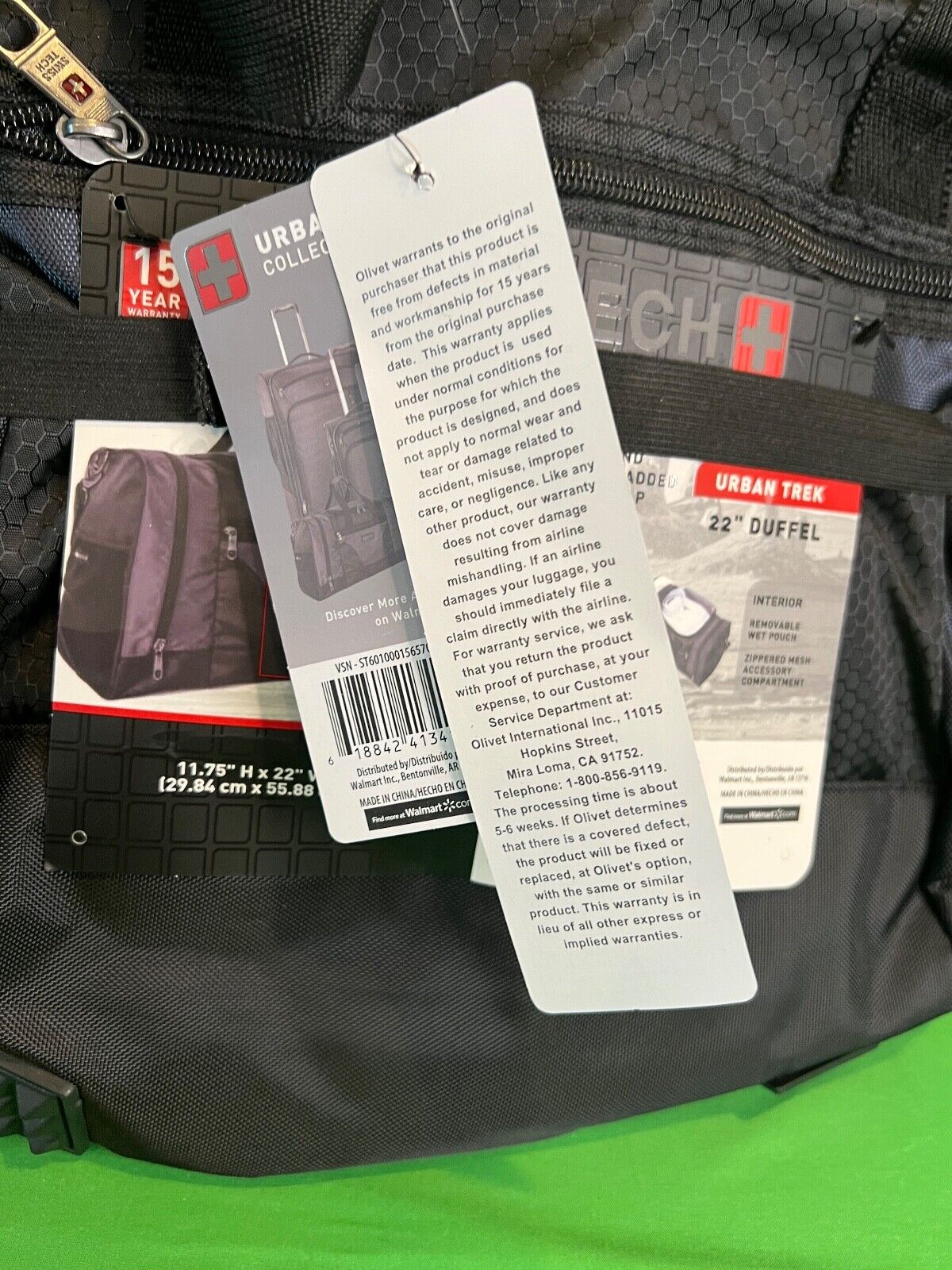 SWISSTECH Urban Trek 22" Duffel Bag with Zippered Mesh Compartments