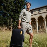 Aluminum Frame Spinner Suitcase - LEVEL8 Zipperless, 20" Black