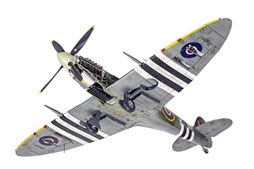 1:24 Scale WWII Supermarine Spitfire MK IXc Model