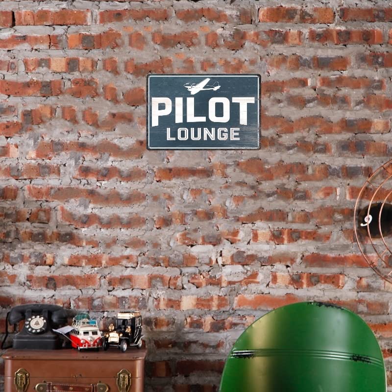 Vintage Pilot Lounge Metal Sign for Aviation Enthusiasts