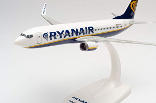 Ryanair Boeing 737-800 Aviation Model Kit