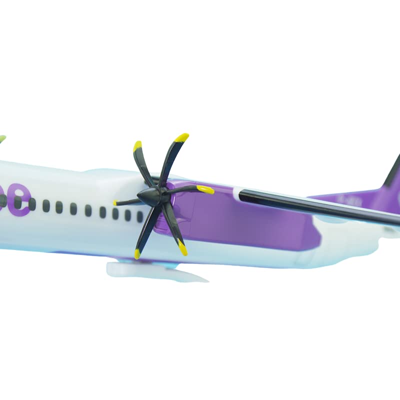 AeroClix 1/100 Scale Bombardier Dash8-400 Q400 Model