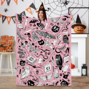 Black Cat & Skull Halloween Fleece Throw Blanket