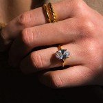Lemon Grass 3.5ct Oval Engagement Ring in Silver
