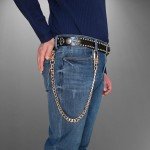 Heavy-Duty Wallet Chain with Locking Carabiner - Gold