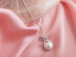Elegant 18k Gold-Plated Pearl Necklace for Her