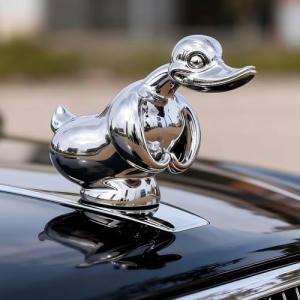 3D Angry Duck Hood Ornament - Chromed Metal Decor