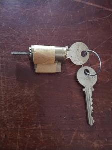 Medeco High Security Lock Cylinder with 2 Keys