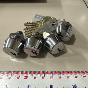4 Medeco High Security Cam Locks with Keys