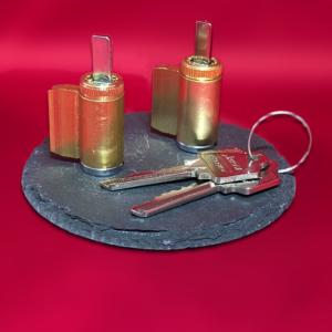 Arrow KIK Cylinder Lock with 2 Keys, SC4