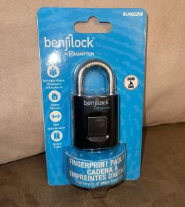 BenjiLock Fingerprint Padlock BL40002MB