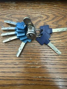 Mul-T-Lock High Security Cam Lock with 7 Keys