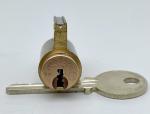 Medeco 6-Pin Accentra Padlock with OEM Key