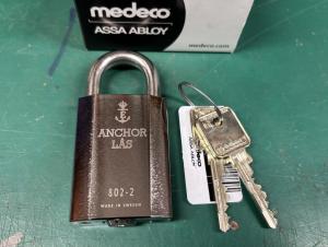 Medeco M4 High Security Anchor Las Padlock