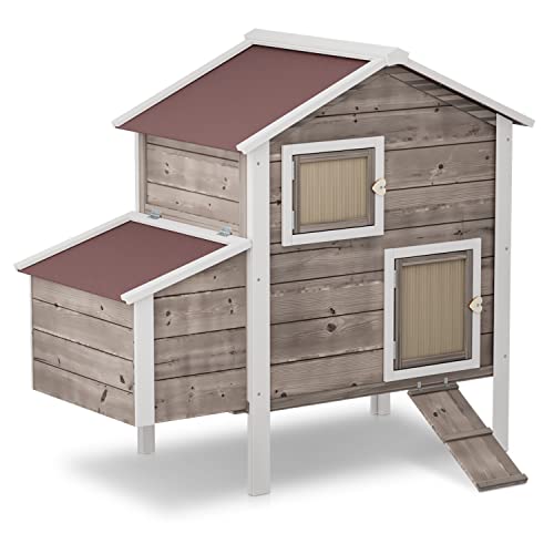 Chick Coop with Nesting Box and Removable Bottom