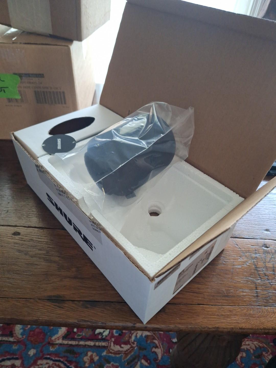 Shure SM7B Storage Box with A7WS Windscreen