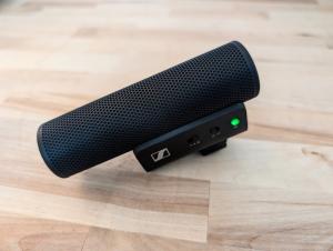 Sennheiser MKE 400 On-Camera Shotgun Microphone