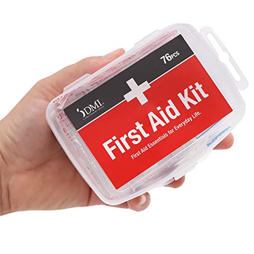 Convenient Portable First-Aid Kit, Minor Cuts, Water-Resistant