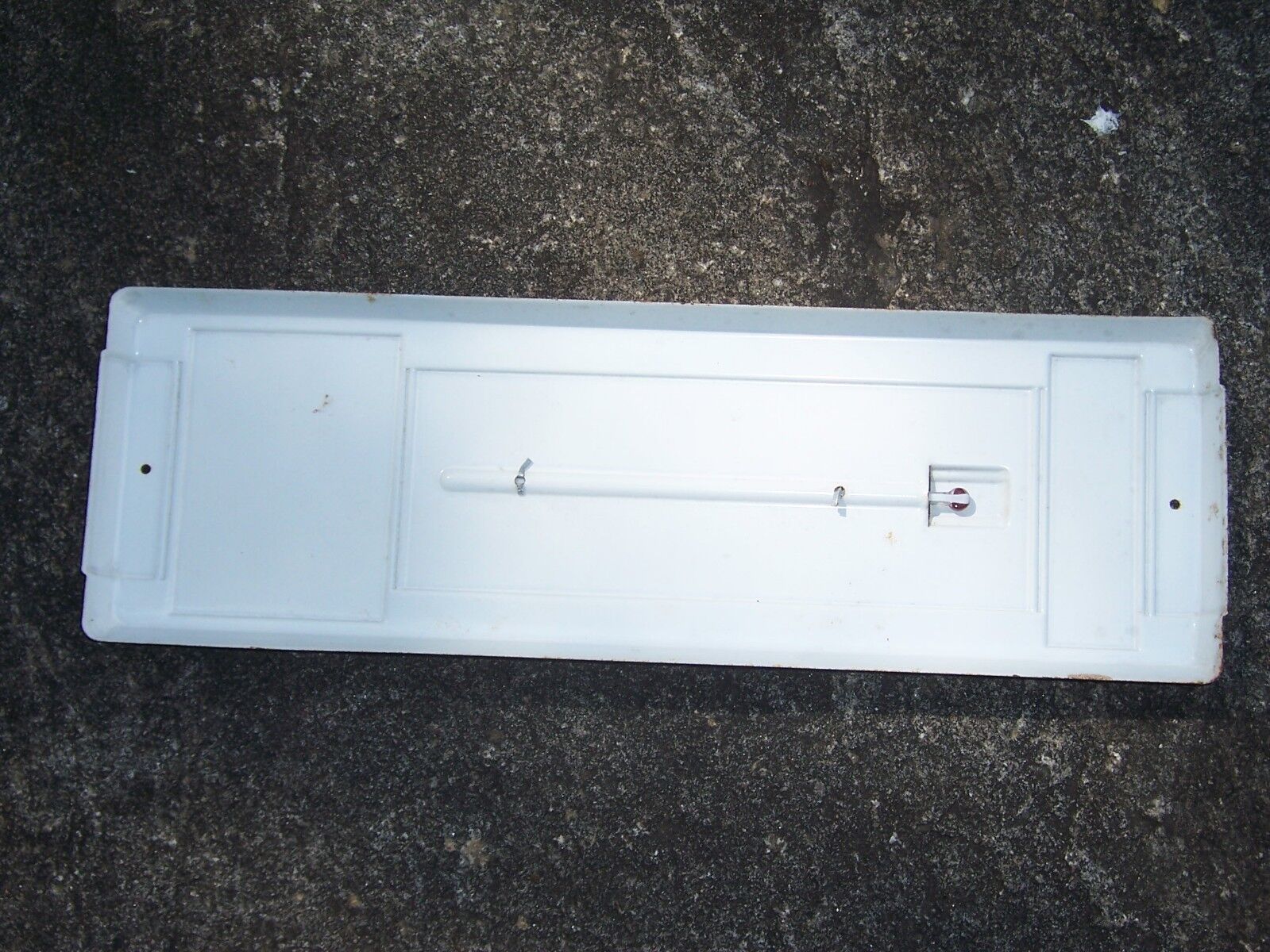 Working Vintage Trojan Auto Battery Advertising Thermometer