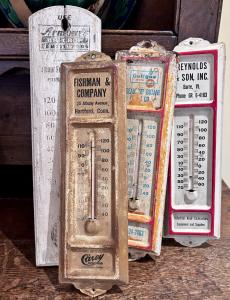 Vintage Gulf Gas Metal Thermometer - Works Great!