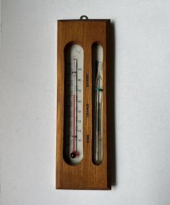 Vintage Pool's Signal Service Thermometer & Barometer