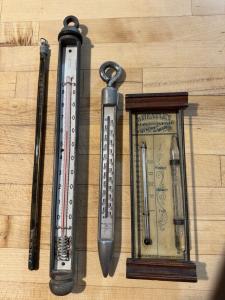Classic Vintage Advertising Thermometers for Collectors