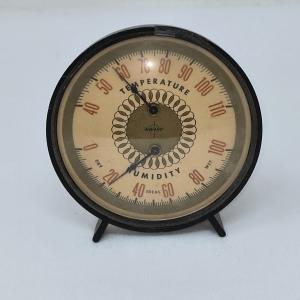 Vintage Swift Round Desk Thermometer with Hygrometer