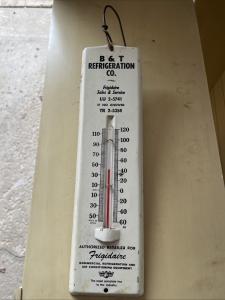 B & T Refrigeration Co Vintage Metal Thermometer