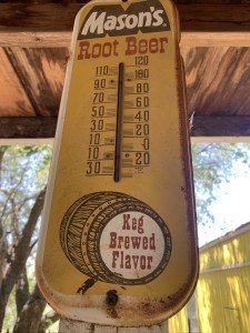 Mason's Root Beer Metal Advertising Thermometer Sign