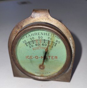 Classic Antique Style Thermometer for Collectors