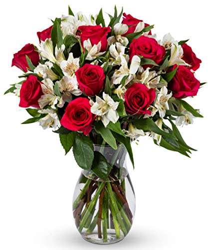 Signature Roses and Alstroemeria: A Perfect Female Gift