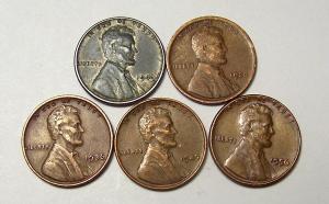 1943 P Lincoln Steel Cent & 4 Copper Wheat Coins