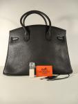 Rare Hermès Birkin Collectible Bag – Must-Have!