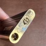 Sleek Vintage Colibri Black and Gold Lighter