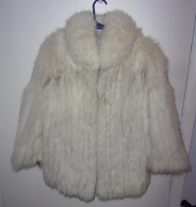 Women's Small Fox Fur Coat from Saga