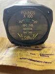 Vintage Aircraft Liquid Quantity Gauge - SIMMONDS 37402