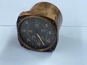 Vintage US Gauge Aircraft Knots Airspeed Collectible