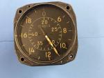 Vintage US Gauge Aircraft Knots Airspeed Collectible