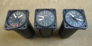 Vintage WWII US Navy Aircraft Pressure Indicator Gauge