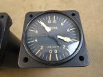 Vintage WWII US Navy Aircraft Pressure Indicator Gauge