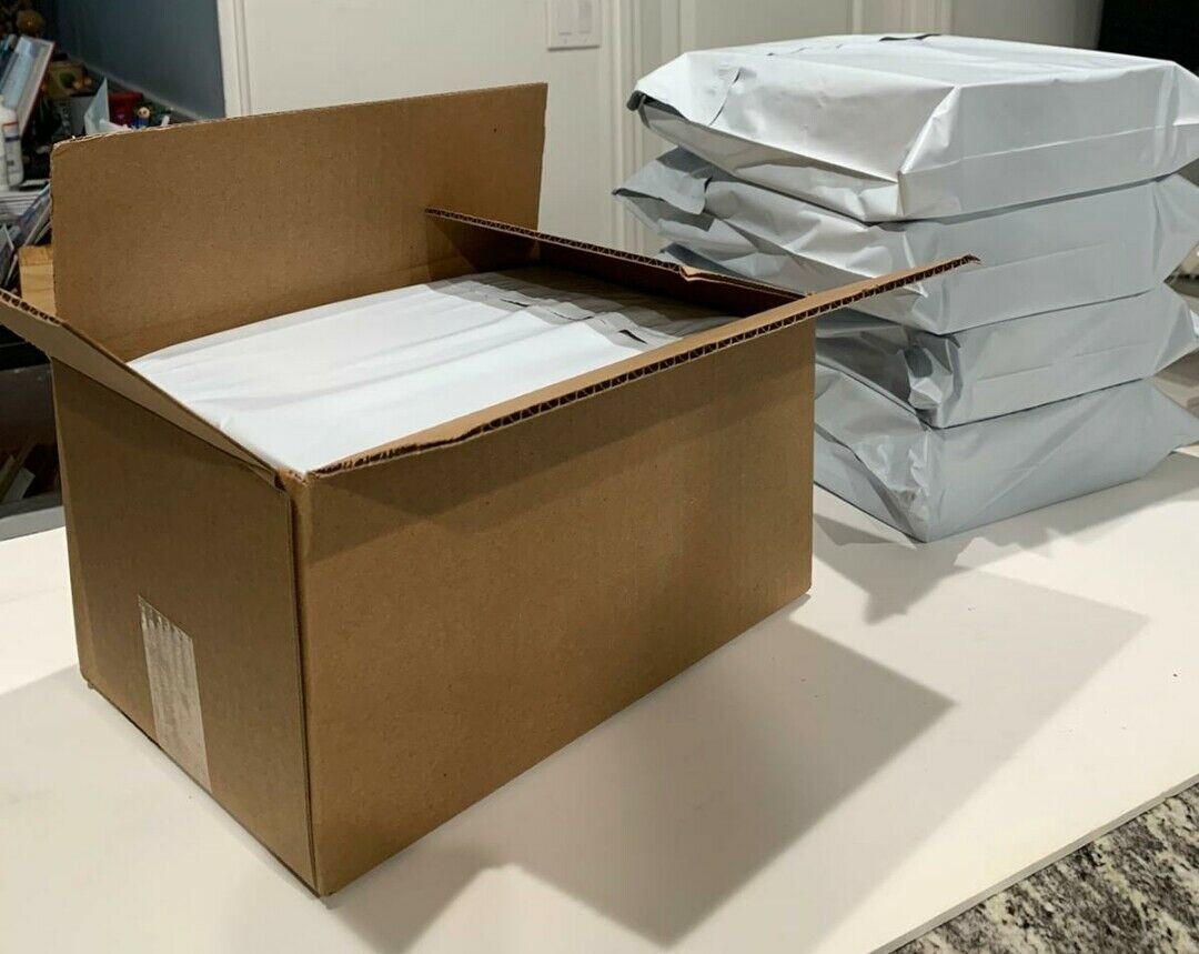 Marvel and DC Saga Collectibles: Massive 25 Comic Collection