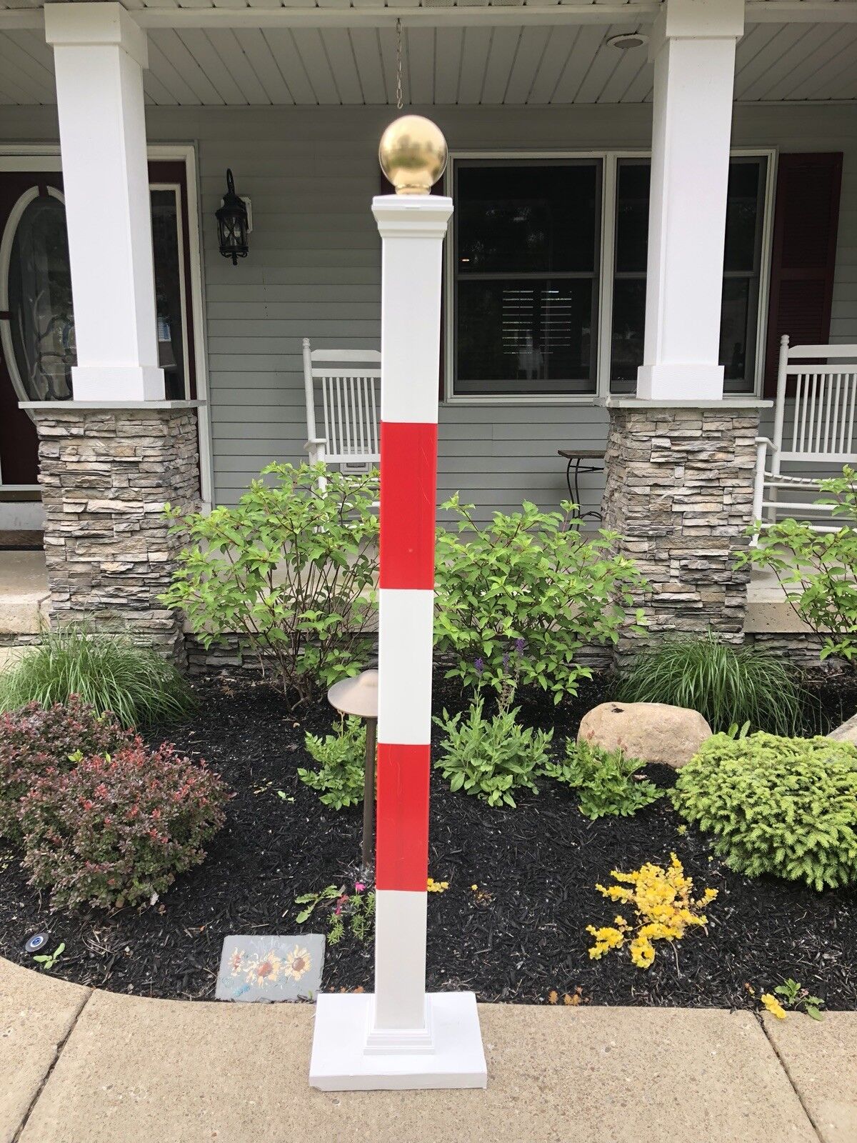 Race Track Finish Line Poles - Saga Collectibles