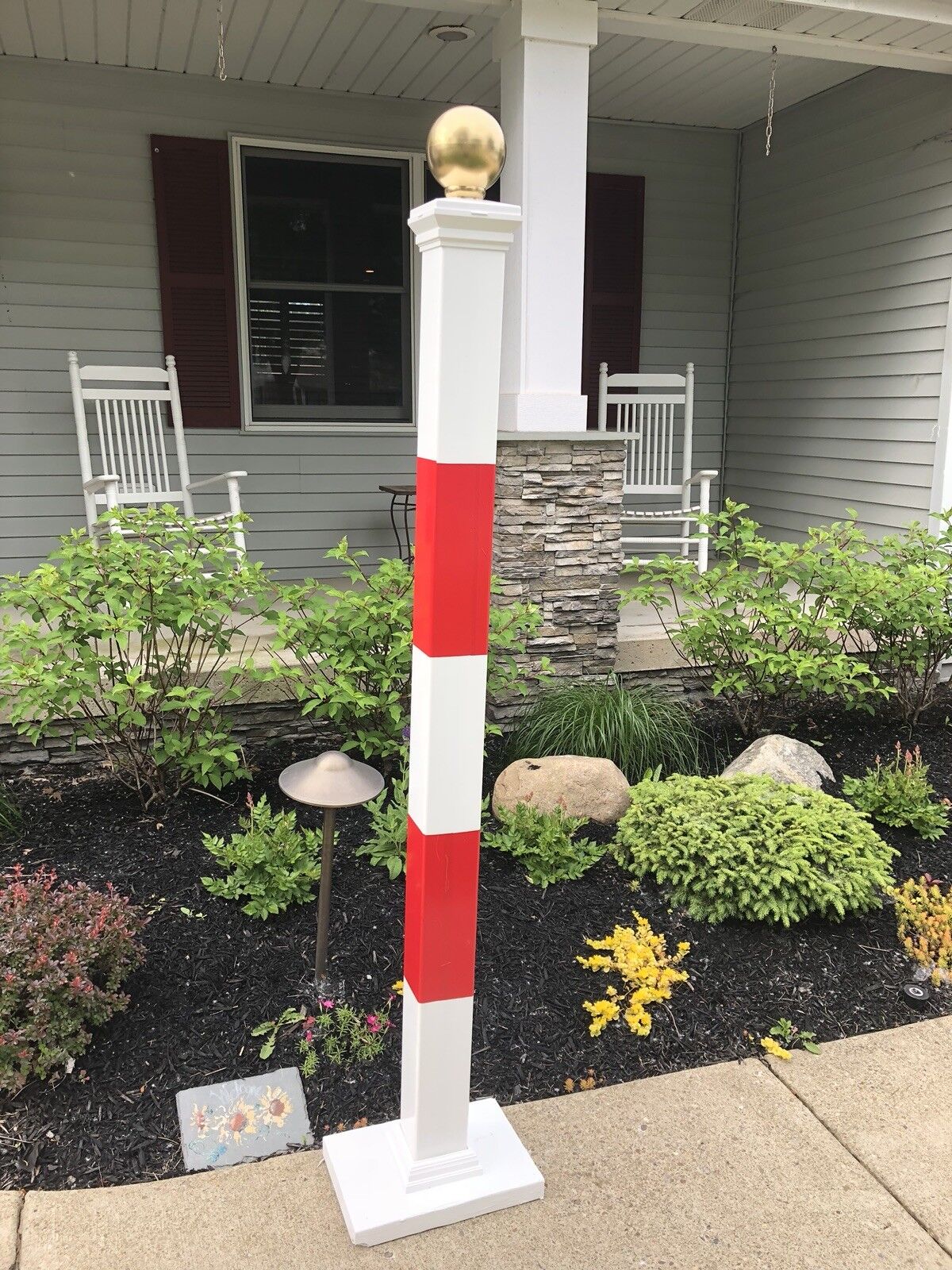 Race Track Finish Line Poles - Saga Collectibles