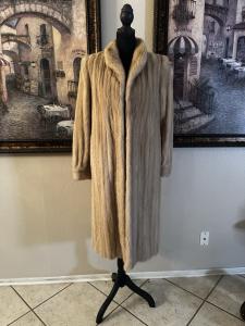 Stunning Mink Beige Fur Coat, Size 8